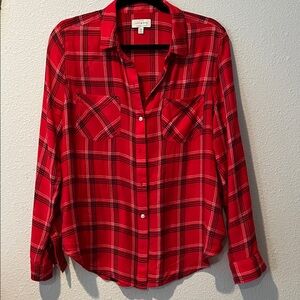 Lucky Brand Red and Black Plaid Shirt
Long sleeved, button up.
Woman’s 
Sz M